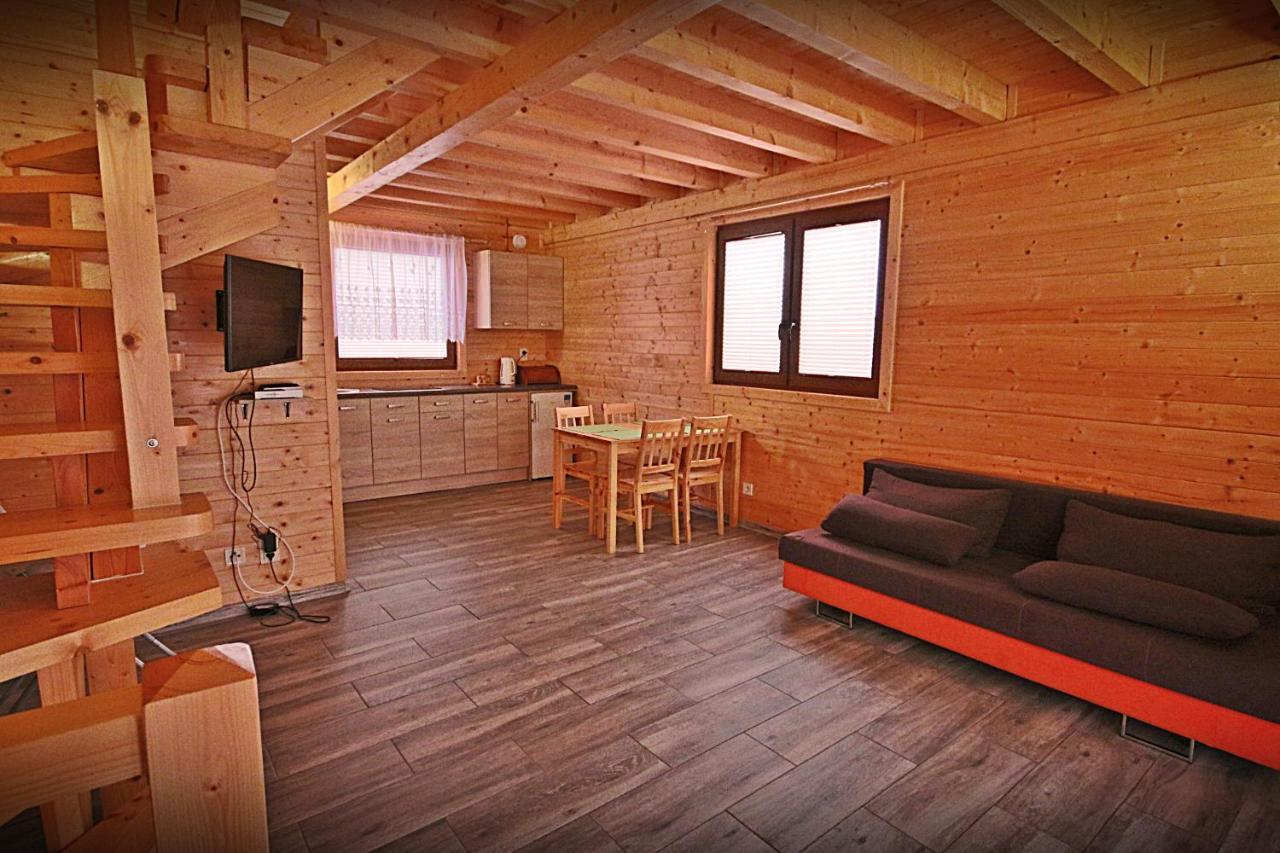 Magija Baltyku Hotel Сърбиново Екстериор снимка